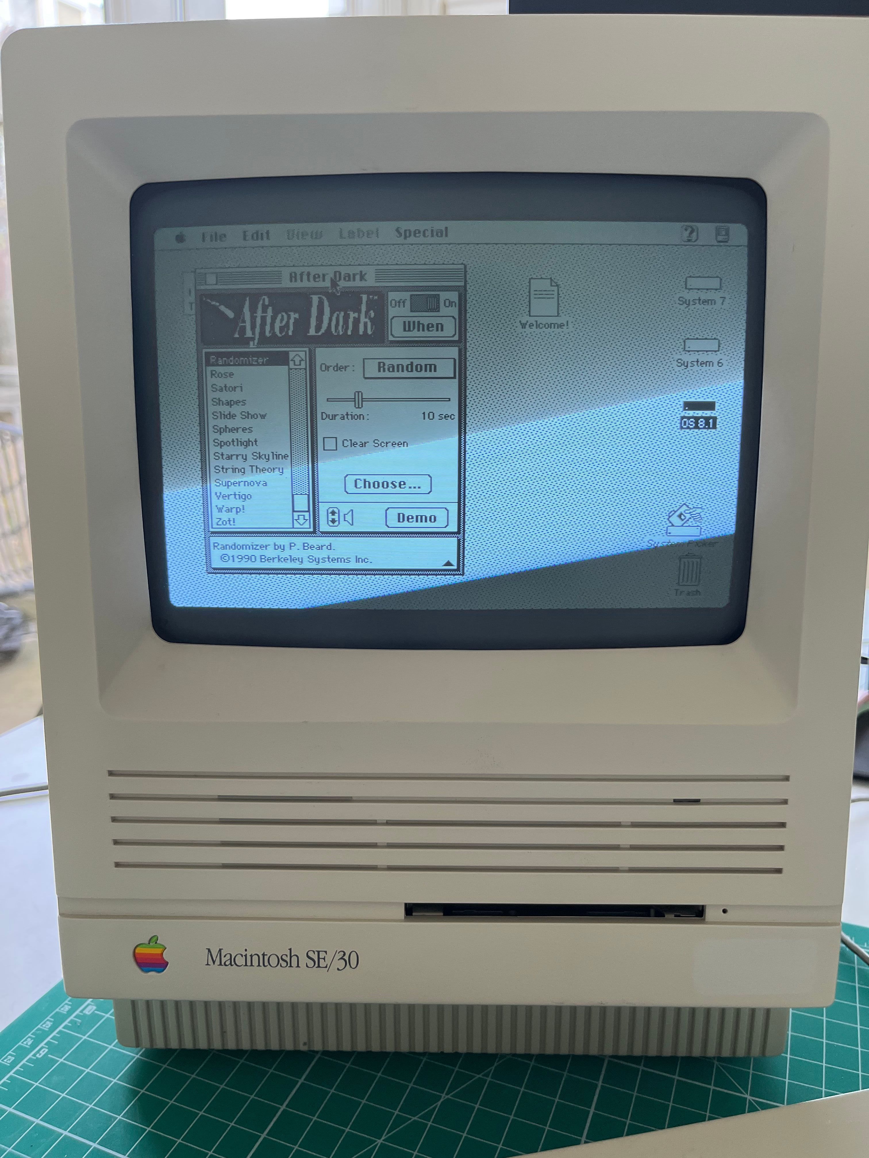 My New Old Apple Macintosh SE/30 Computer My New Old Apple Macintosh SE/30 Computer